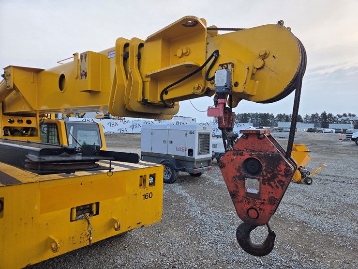 massey-ferguson-8-image-9