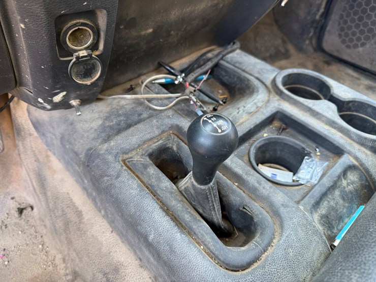 #2034-•-2012-ram-5500-heavy-duty-service-truck-image-47