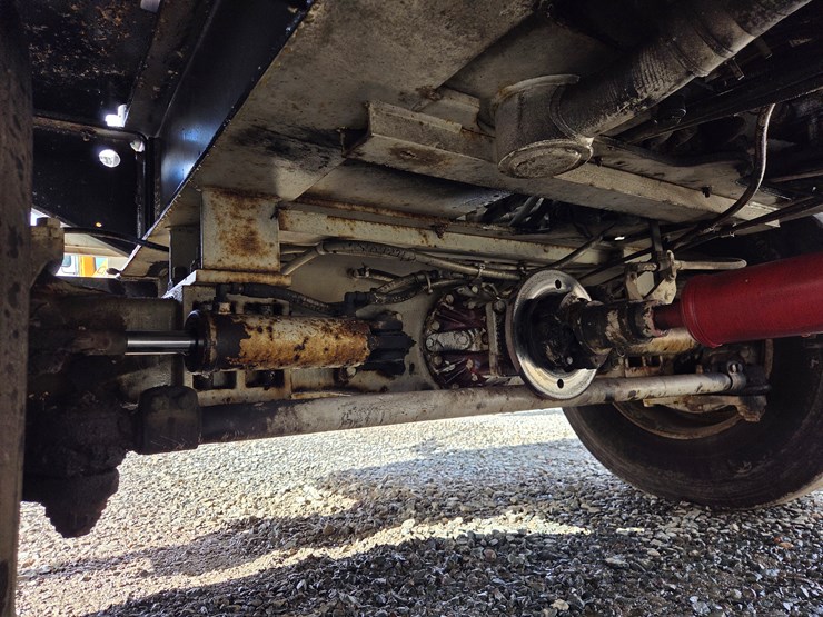 massey-ferguson-8-image-42