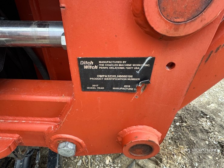 2017-ditch-witch-rt45-image-7