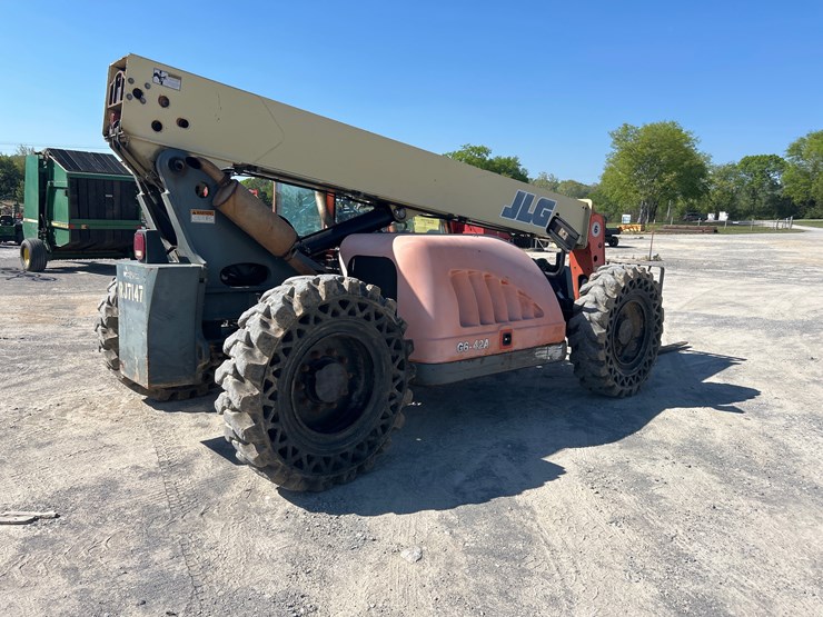 2007-jlg-g6-42a-image-6