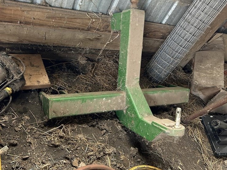 3-point-receiver-hitch-image-2