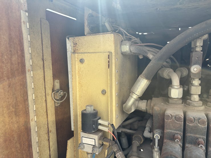 1996-jlg-40h-image-19