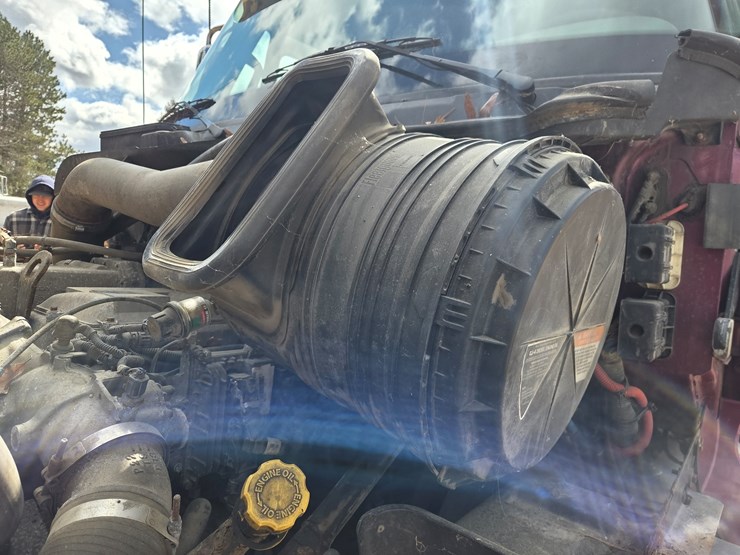 2012-international-prostar-image-43