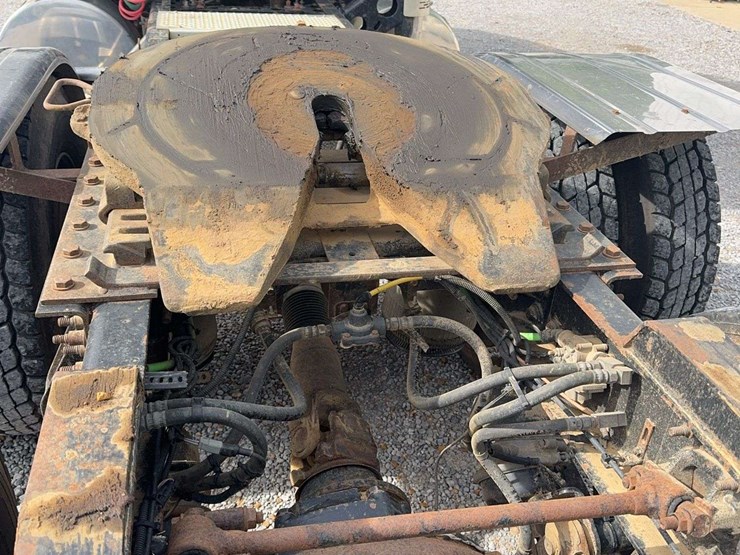 2012-international-prostar-image-23