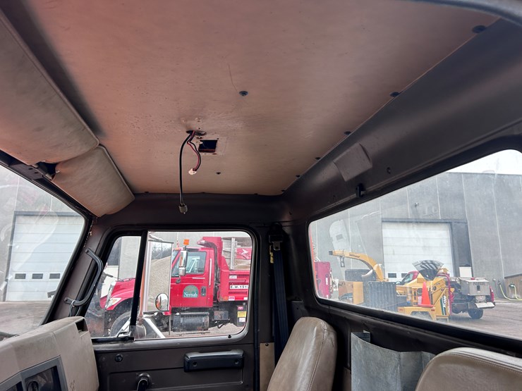 1992-international-4900-image-33