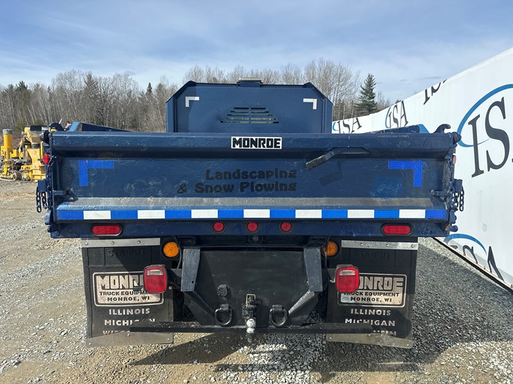 2005-massey-ferguson-8-image-4