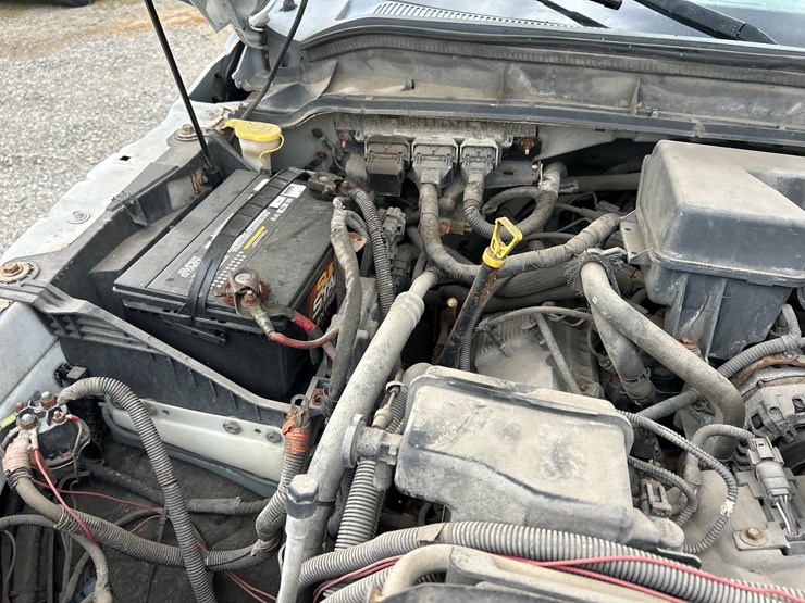 2011-ford-f350-image-32