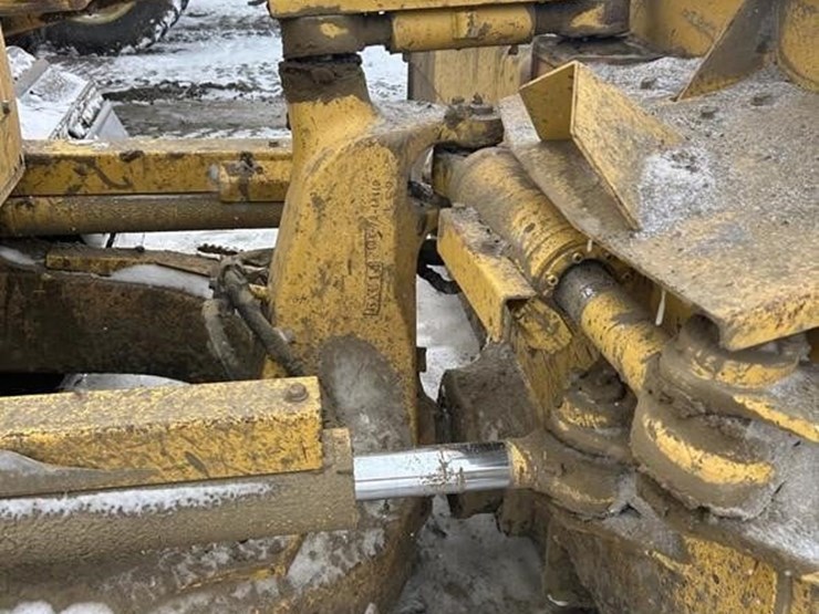 2017-komatsu-d61pxi-image-71