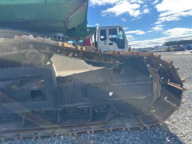 2016-deere-2154d-image-84