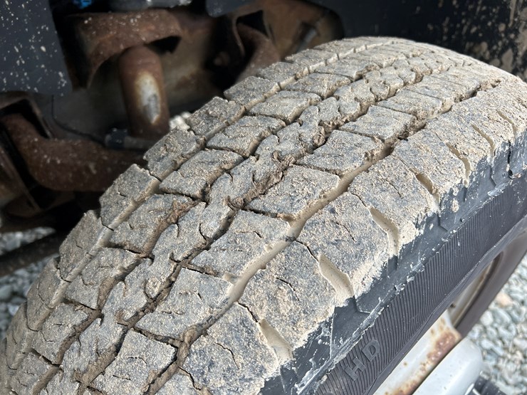 2006-chevrolet-3500-image-59