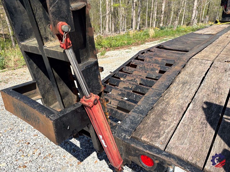 1998-cherokee-r20-20+5-dual-t/a-tag-trailer-image-35