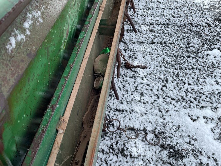 #150-•-oliver-64-grain-drill-(mason,-wi)-image-9