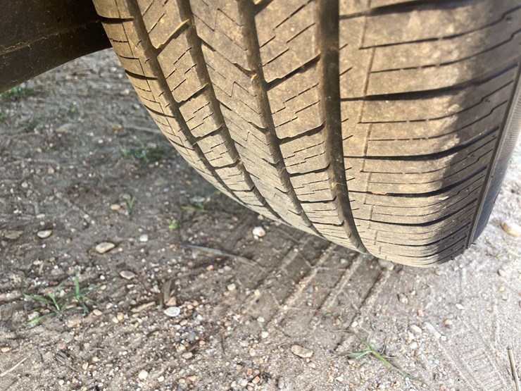 2014-nissan-rogue-image-21