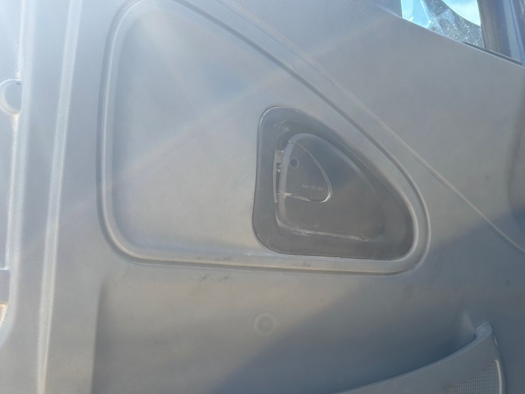 2006-international-7600-image-52