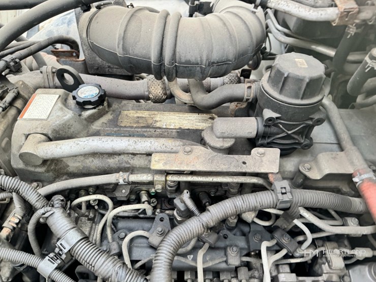 2012-hino-338-image-41