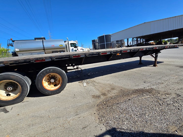 1986-utility-flatbed-image-25