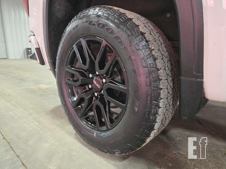 2021-gmc-sierra-1500-image-23