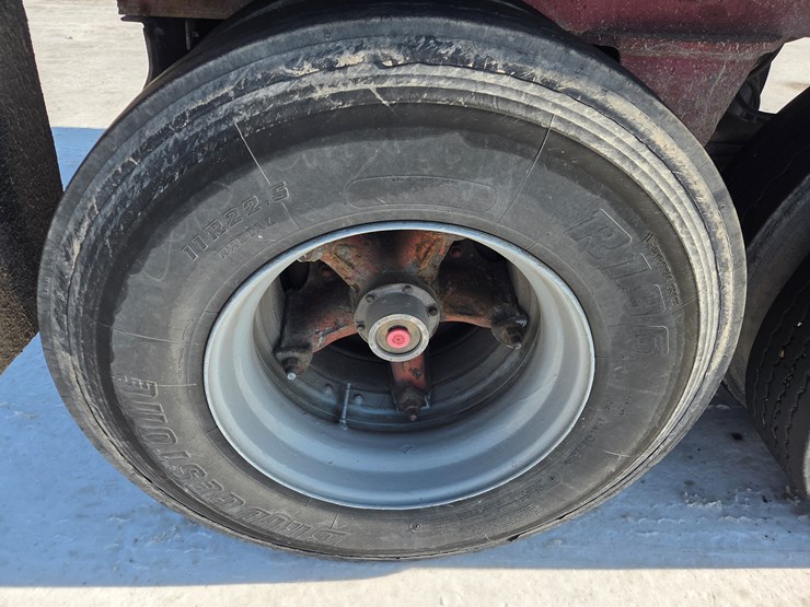 1998-massey-ferguson-8-image-30