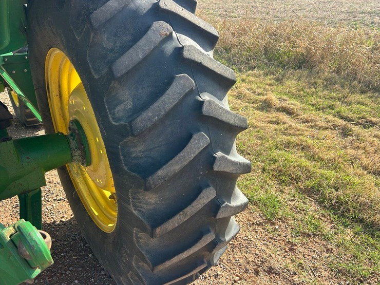 john-deere-6115d-image-8