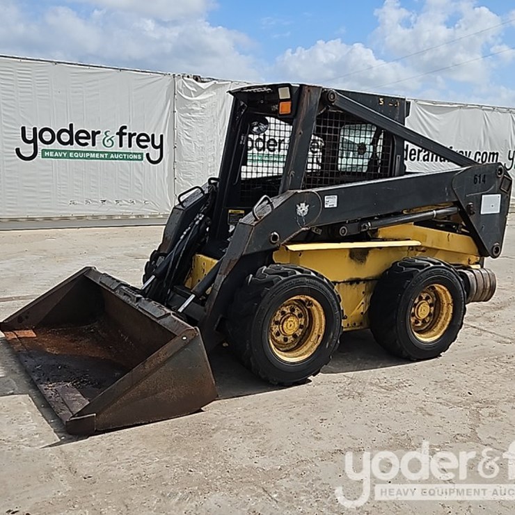 2003 NEW HOLLAND LS180