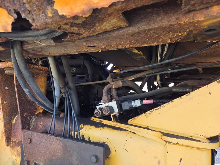 volvo-l120d-image-35