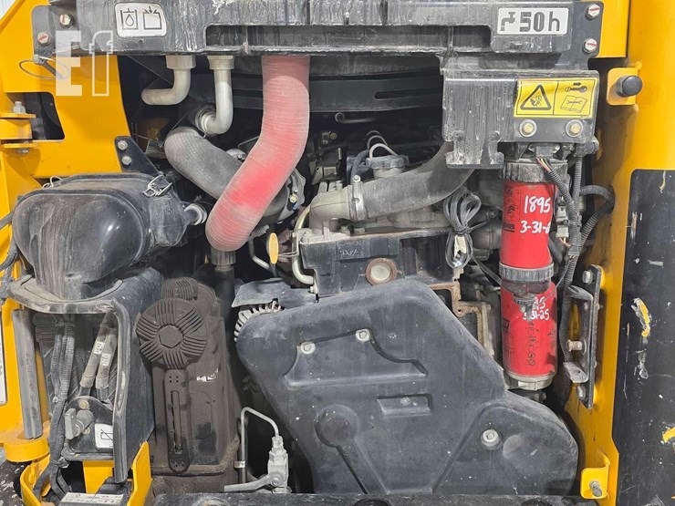 2021-jcb-3ts-8t-image-20