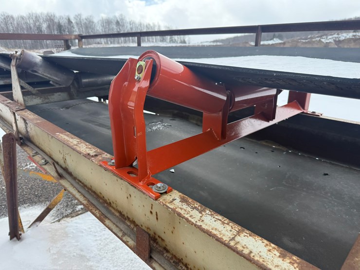 #2021-•-30x35-transfer-conveyor-image-18