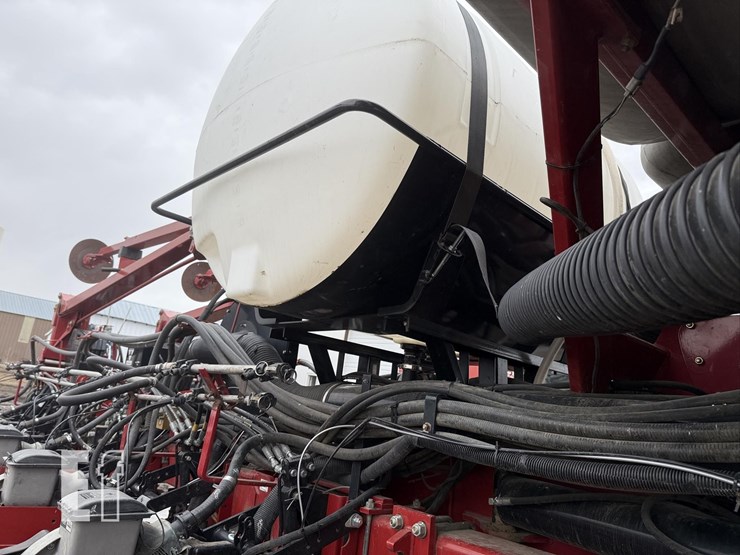 case-ih-1250-image-28