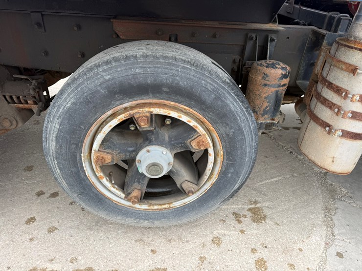 mack-dm688s-image-64