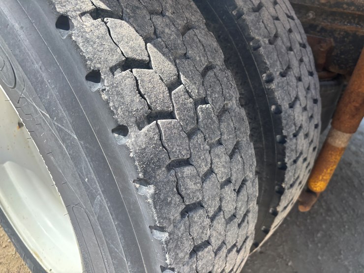 1994-international-9400-image-104