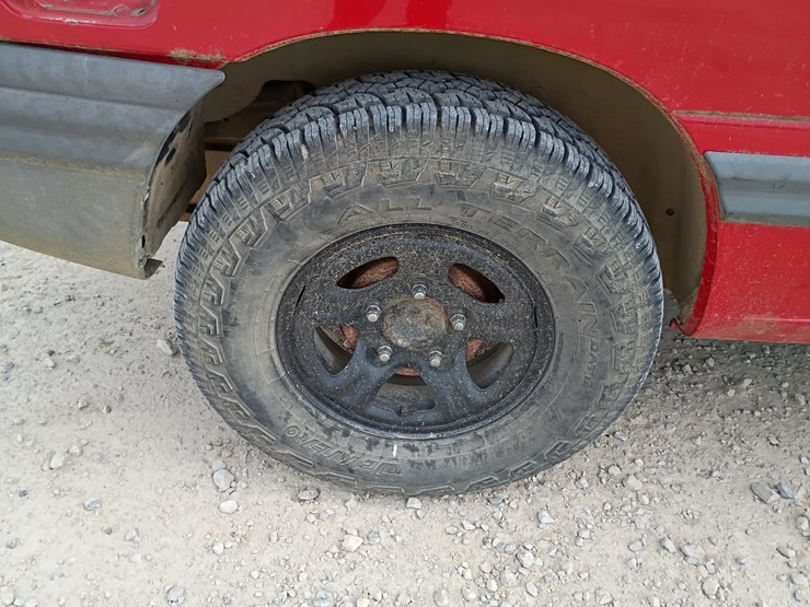 2000-chevrolet-tracker-image-78