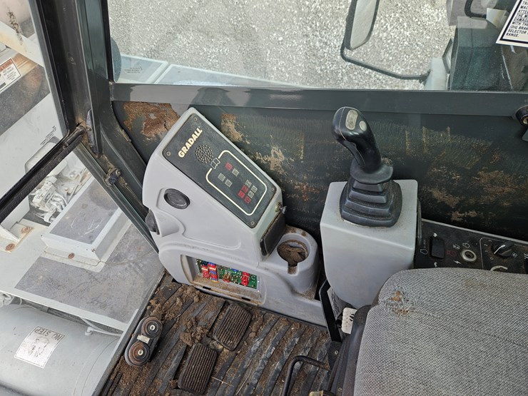 2002-gradall-xl3100-image-17