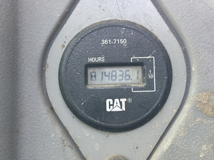 caterpillar-330c-image-35