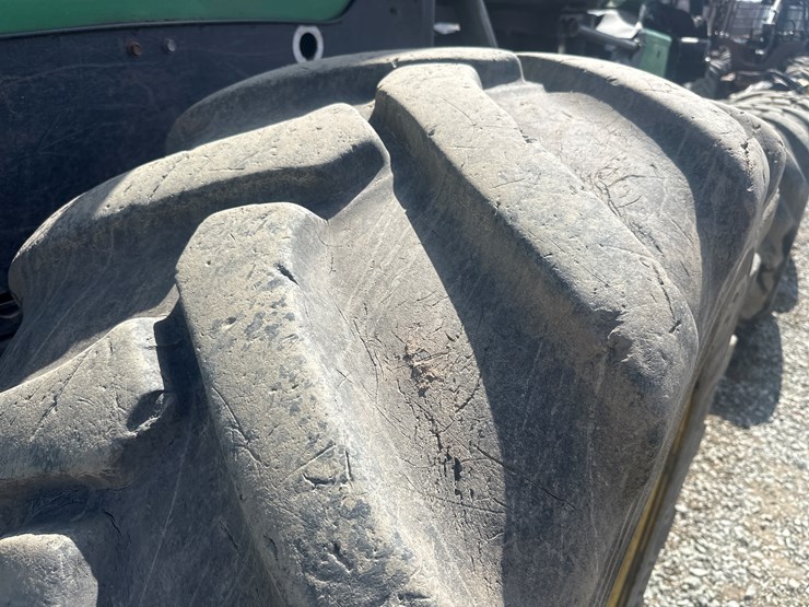 2011-deere-1270e-image-88