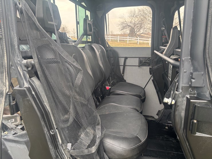 #2311-•-2023-can-am-hd-9-defender-xt-4x4-utv-image-57