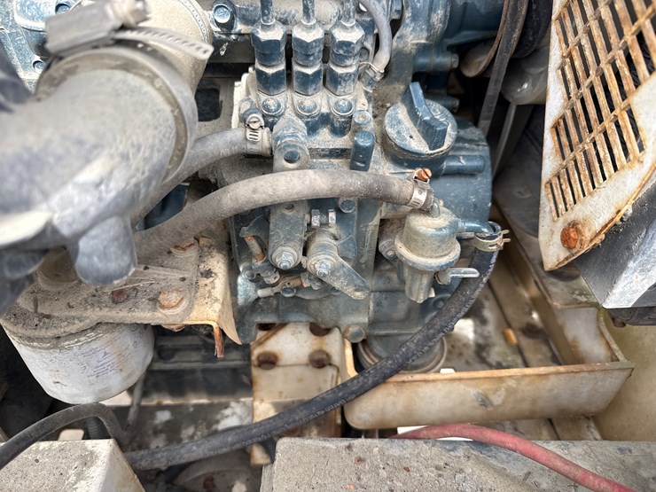 massey-ferguson-8-image-29