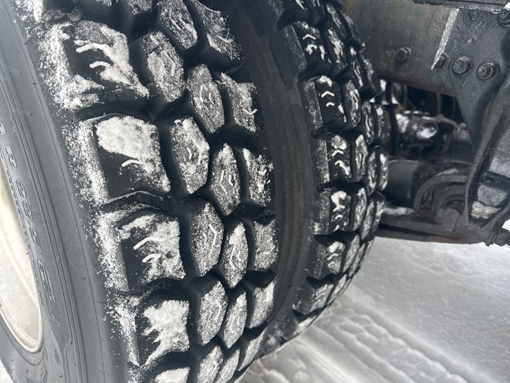 2009-caterpillar-c13-image-62