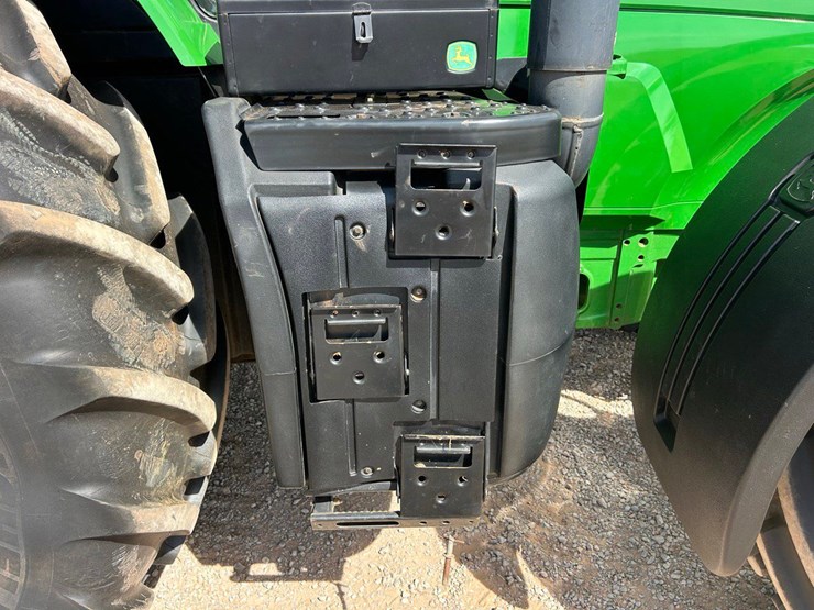 2013-john-deere-7200r-image-17