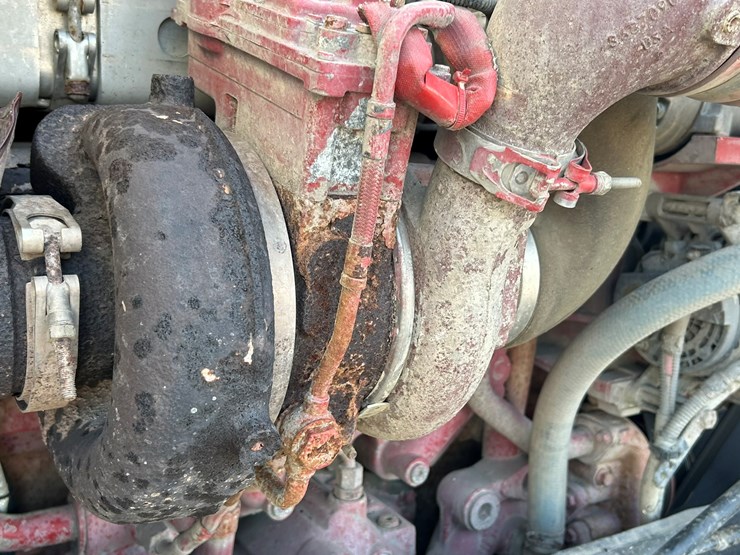 peterbilt-365-image-85