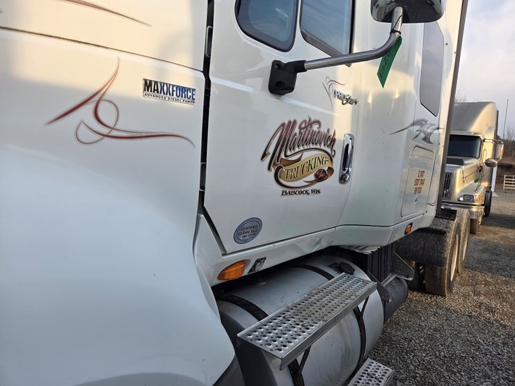 2013-international-prostar-image-17