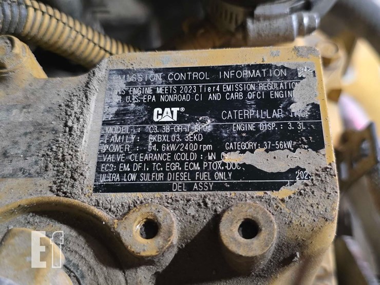 caterpillar-262d3-image-25