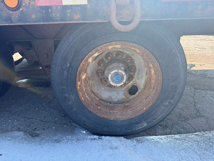 #1099-•-butler-26'-equipment-trailer-image-13