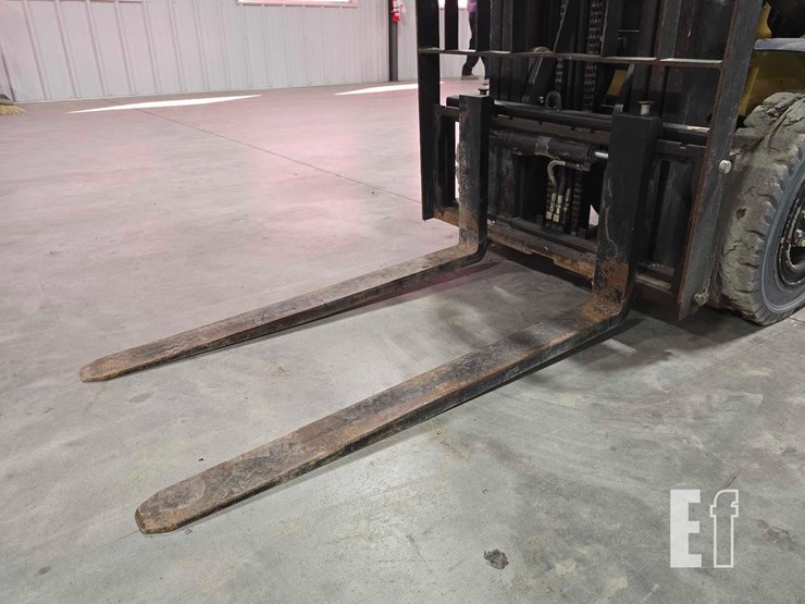 2021-caterpillar-gp25n-image-9