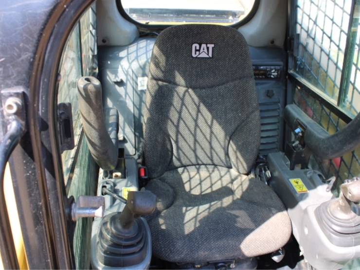 caterpillar-279d-image-22