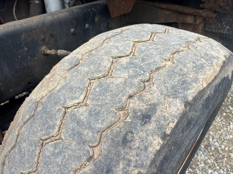 1986-mack-dm686s-image-59