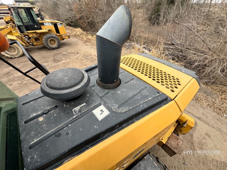 2012-caterpillar-966k-image-39