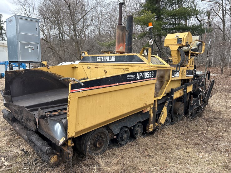 caterpillar-ap-1055b-image-1