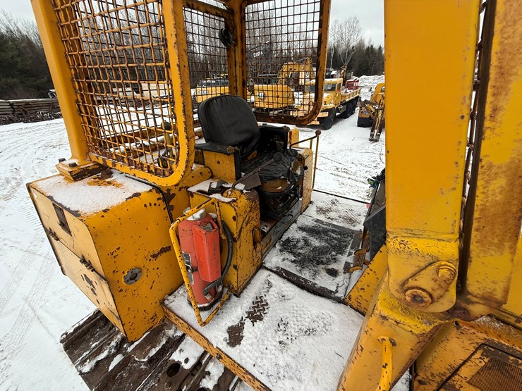 john-deere-850-image-40