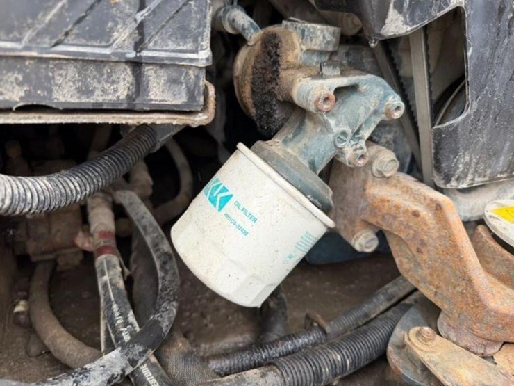 2018-kubota-ssv65-image-31